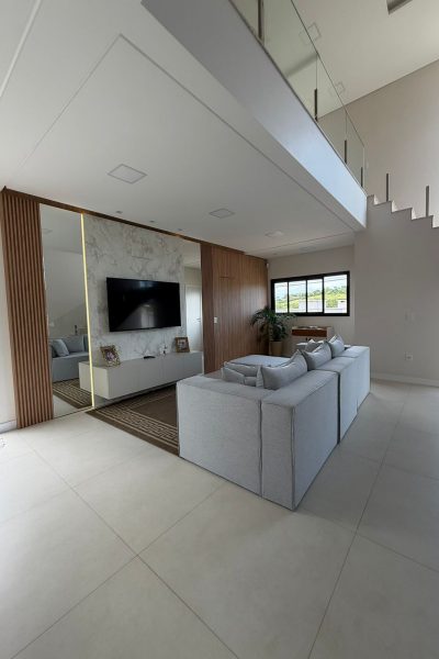 10a2b8fb-b198-4b22-8aa0-5e3d62bbf2c5